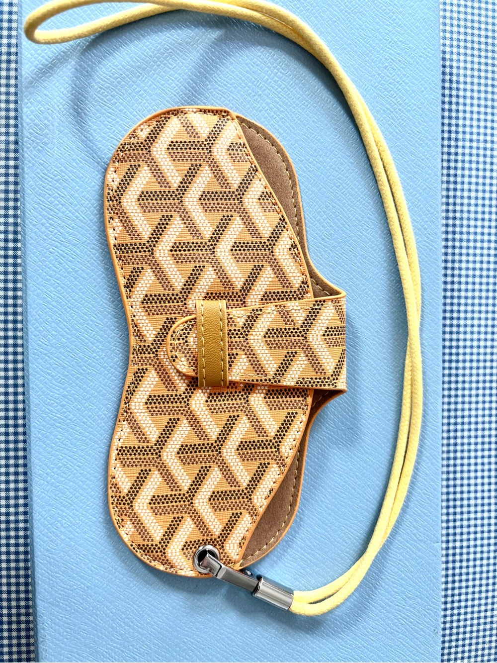 Patterned Yellow and  Tan Lanyard Eye Glass Holder/  Famous French Design ( New)